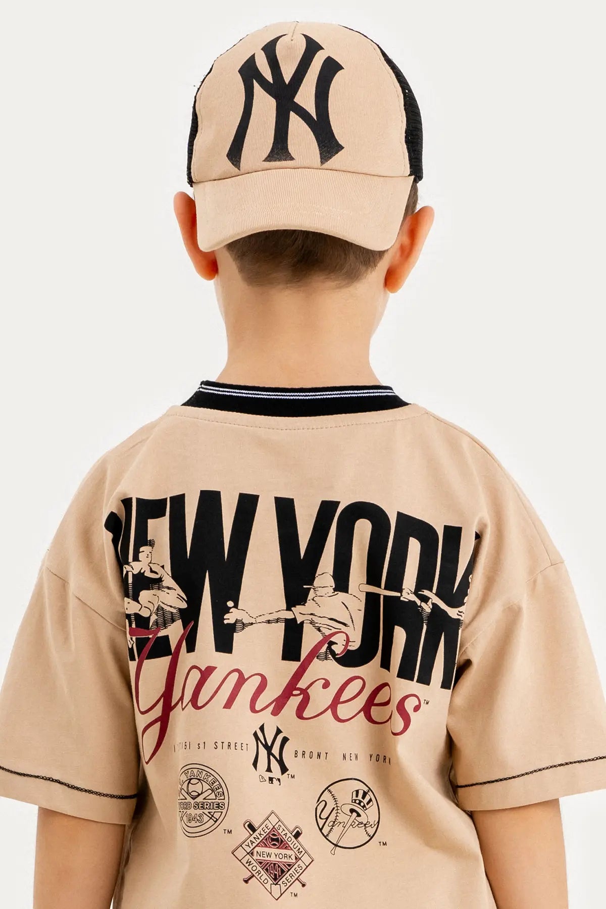 Boys Summer Outfit, New York Yankees Printed T-shirt & Shorts & Cap