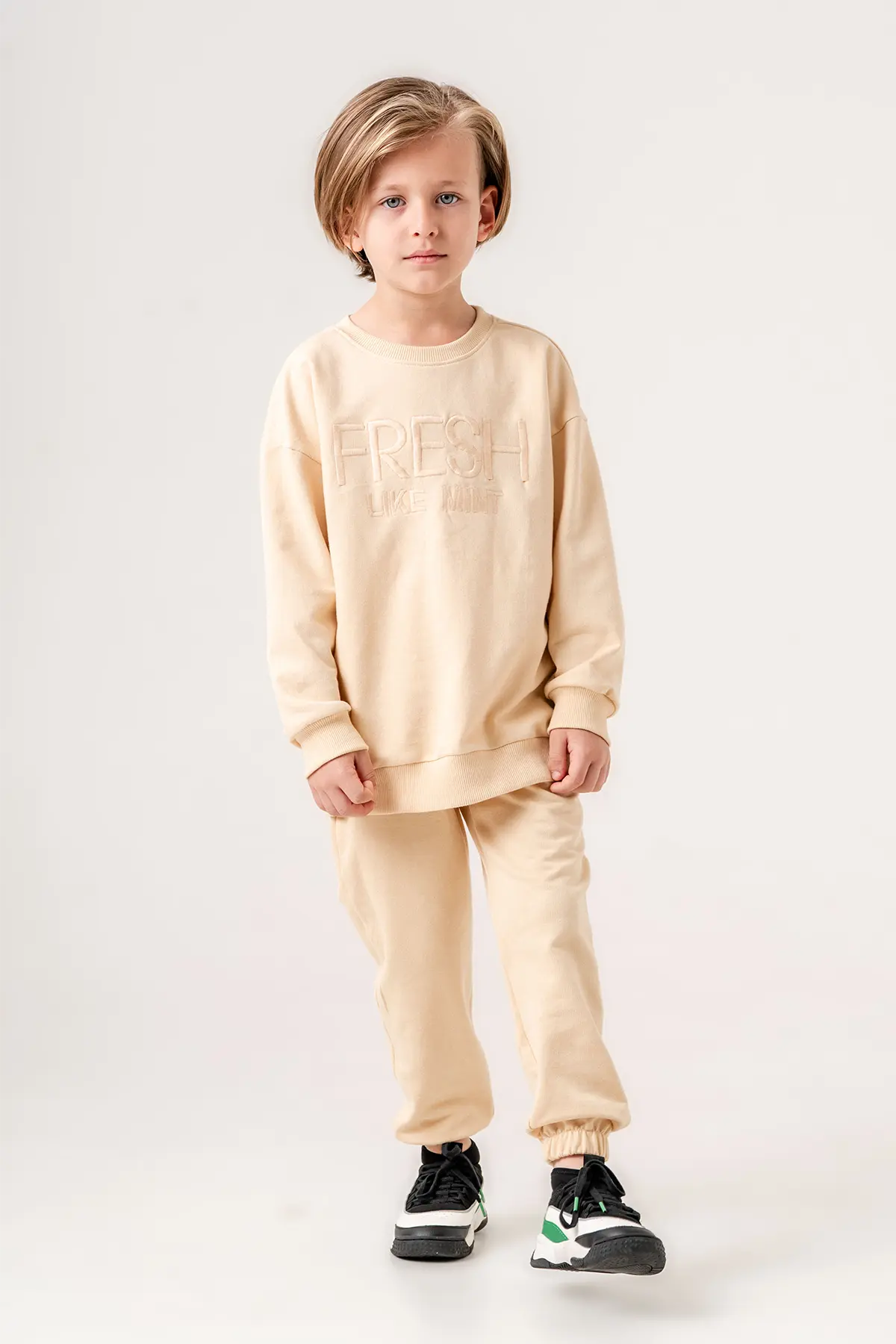 Kids Tracksuit Outfit Unisex, "Fresh" Embroidery Sweatshirt, 2-Piece for Kids